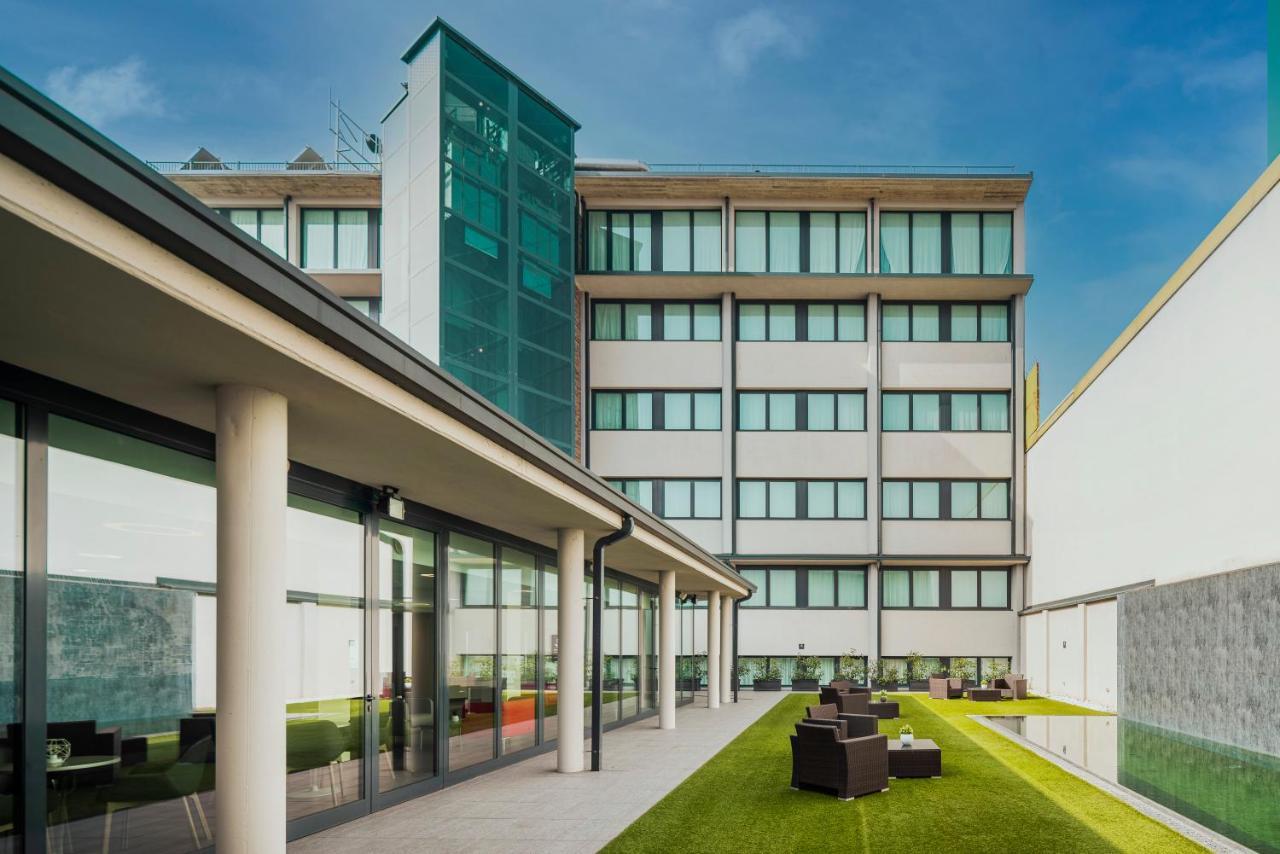 Fasthotel Linate Segrate Zewnętrze zdjęcie
