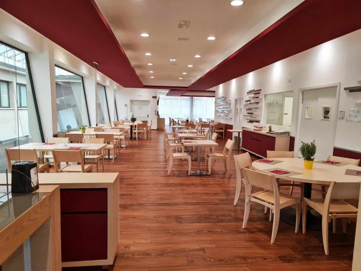 Fasthotel Linate Segrate Zewnętrze zdjęcie
